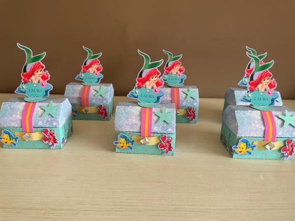 Kit com 10 Baús Festa Pequena Sereia Ariel