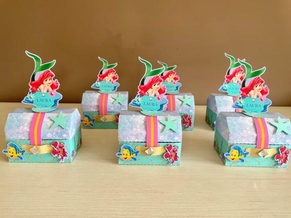 Kit com 10 Baús Festa Pequena Sereia Ariel