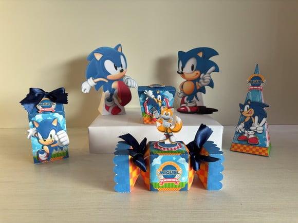 Kit Festa Sonic 20 Lembrancinhas + 2 Displays de Mesa