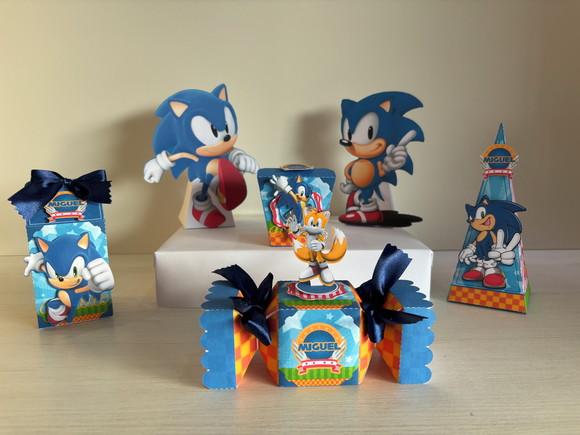 Kit Festa Sonic 20 Lembrancinhas + 2 Displays de Mesa
