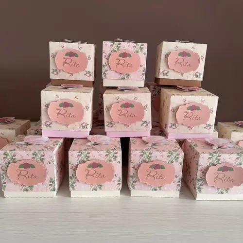 Caixa Cubo Floral Vintage