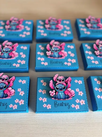 Caixa para Kitkat Festa Stitch Kit com 10