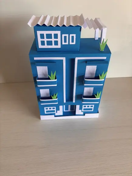 Centro de Mesa Prédio Azul Detetives DPA