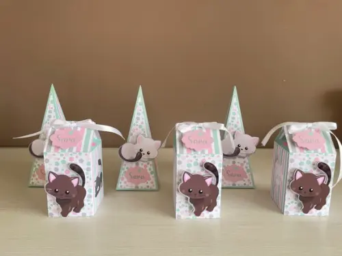 Kit com 20 Caixas Festa de Aniversário Gatinhos