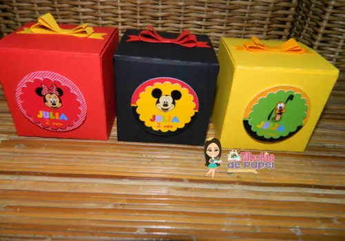 Kit Festa Turma do Mickey com 18 caixas
