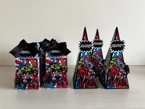 Kit Lembrancinhas Super Heróis 20 Caixas
