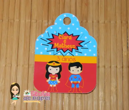 Tag Super Man e Mulher Maravilha