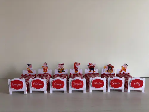 Caminhas 7 Anões - Festa Branca de Neve
