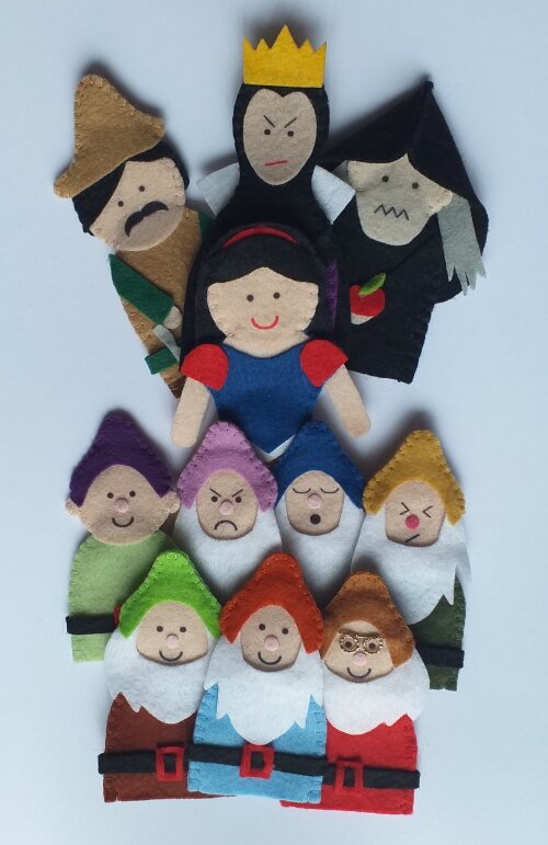 Dedoches Branca de Neve e os Sete Anões