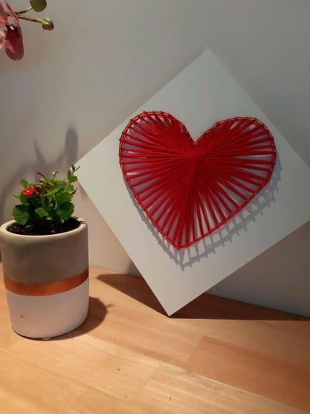 Quadro Coração Vermelho em String Art