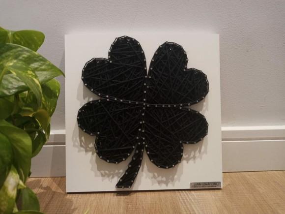 Porta Chaves trevo de 4 folhas em String art