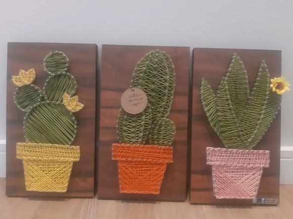 Quadro Trio de Cactos Suculenta em String Art