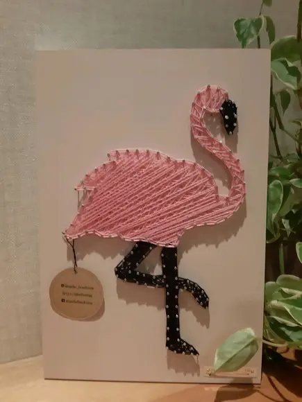 Quadro Flamingo com led em String Art