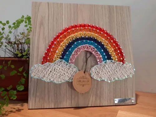 Quadro Nuvem Unicórnio em String Art
