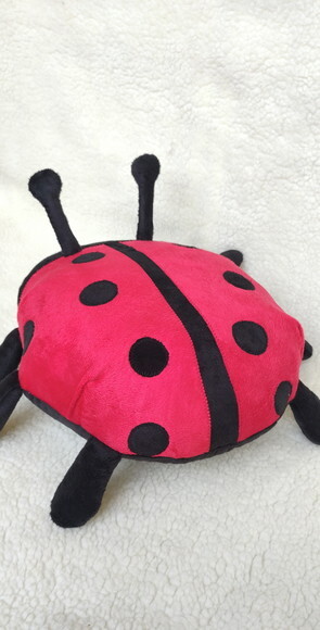 Almofada Joaninha de Pelúcia