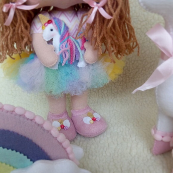 Kit Decoração boneca cacheada ,Unicornio, arco iris e coração
