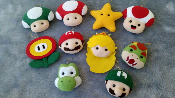 Pingentes natalinos Mario Bros de feltro