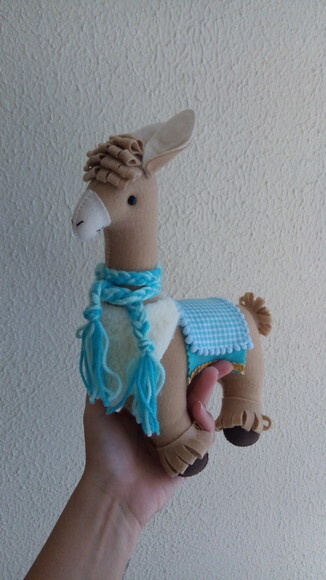Lhama de Feltro para decoração
