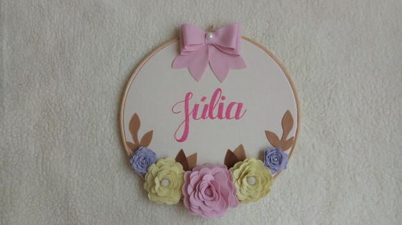 Porta Maternidade bordado decoração  Floral