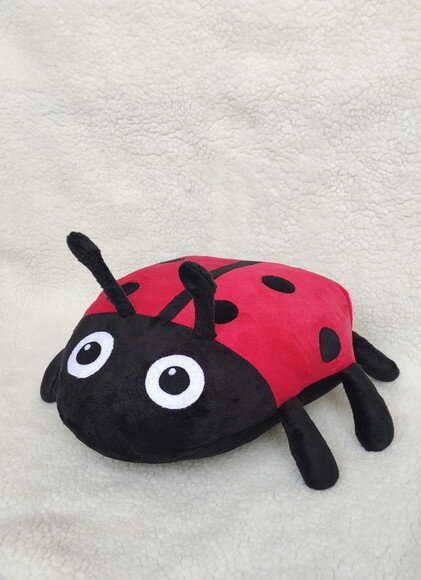 Almofada Joaninha de Pelúcia