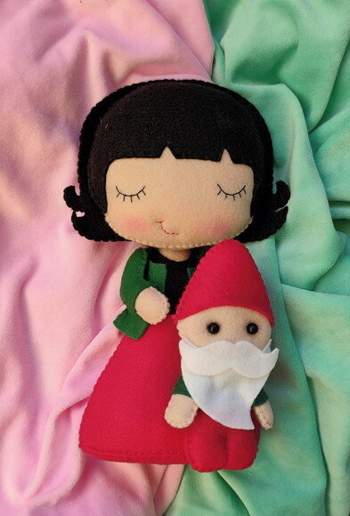 Boneca Amelie Poulain de Feltro