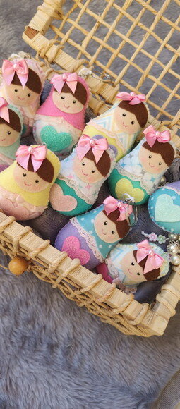 Decoração Boneca Mobile de Berço e Lembrancinha Matrioska