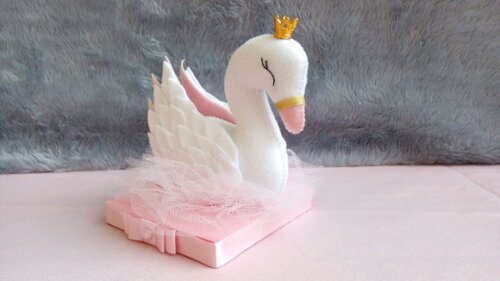 Kit 10 Centros de Mesa Cisne de Feltro