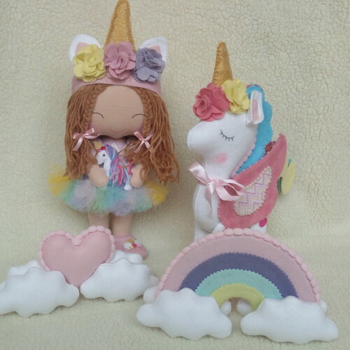 Kit Decoração boneca cacheada ,Unicornio, arco iris e coração