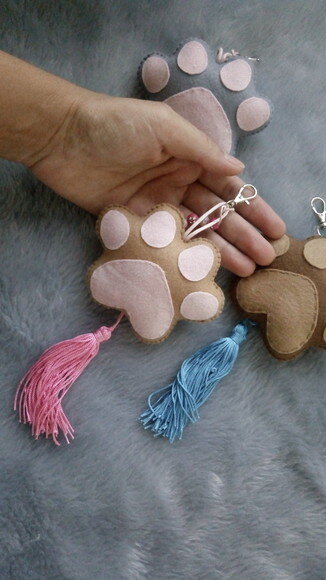 Chaveiro Patinha pet de Feltro/produto artesanal