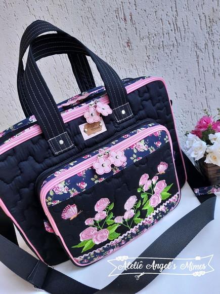 Bolsa bolsa 3 divisões +necessaire rosas e borboletas