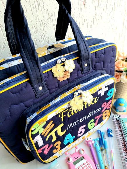 Bolsa bolsa 3 divisões Matemática