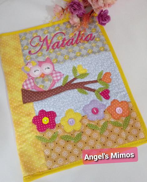 Capa de caderno coruja amarelo