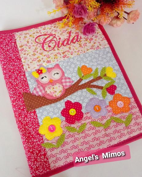 Capa de caderno coruja rosa