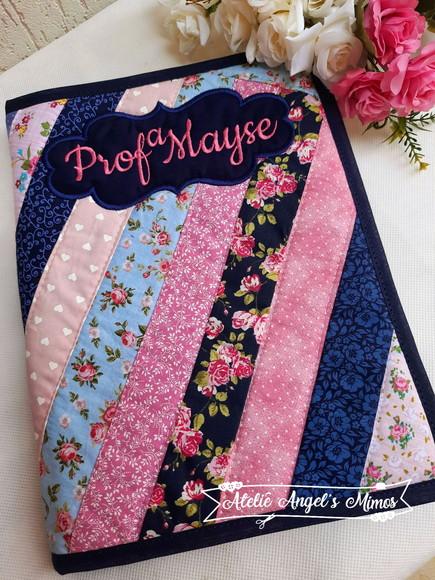 Capa de caderno patchwork 10 matérias