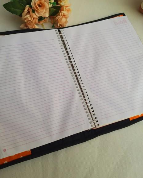 Capa de Caderno Raposinha