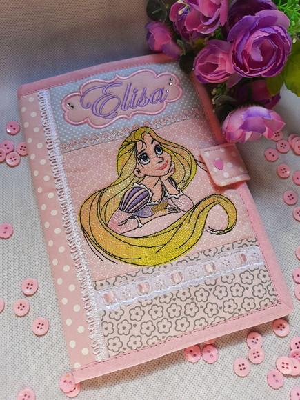 Capa de Carteira de vacinação Rapunzel