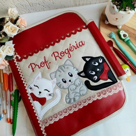 Capa Organizadora Com Bolsos Gatinhos