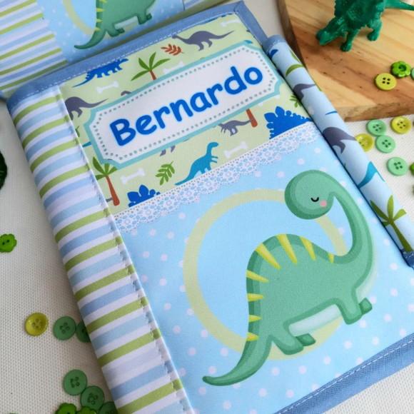 Capa para Carteira de Vacinação com Bolsos Dinossauro