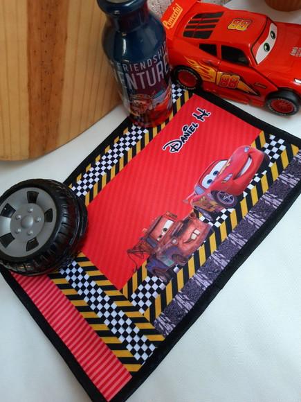 Lancheira Térmica Carros Com Tapetinho Americano
