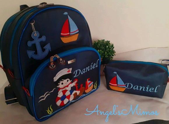 Mochila 3 divisoes Infantil couro sintético +estojo