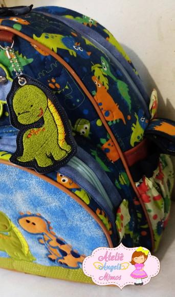 Mochila que vira bolsa Dinossauros