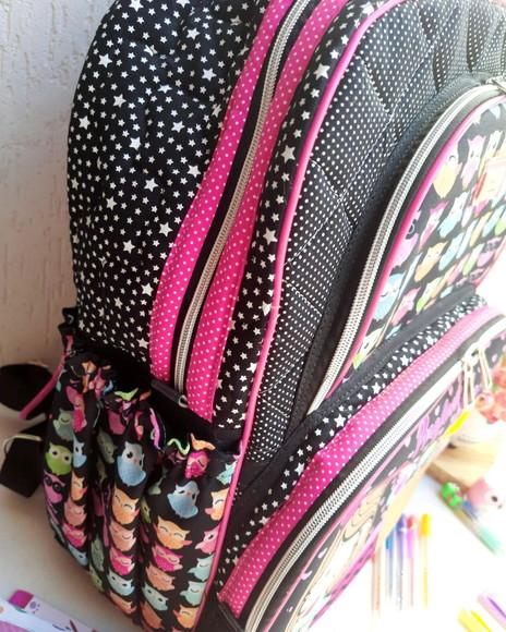 Mochila Tam. G Corujinha com Bolso para Notebook