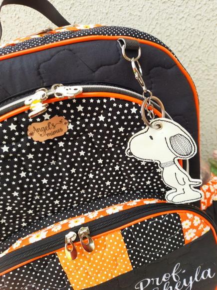 Mochila Tam. G Snoopy com Bolso para Notebook