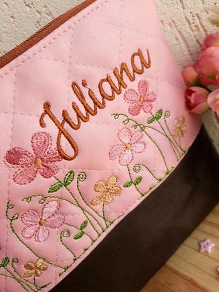 Necessaire floral G material sintético