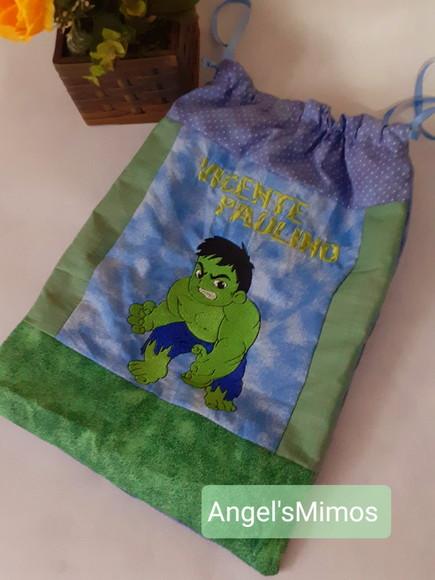 Saquinho de roupas Hulk