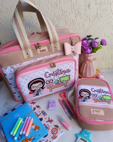 Bolsa 3 Divisões + Estojo K Material Sintético Delicate