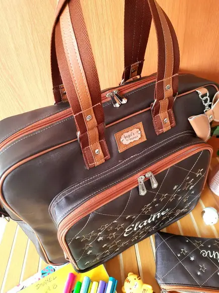 Bolsa Angel Material Sintético e Estojo