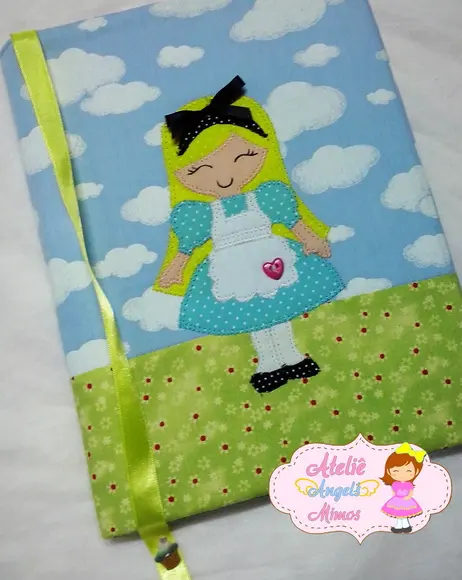Capa de caderno coruja