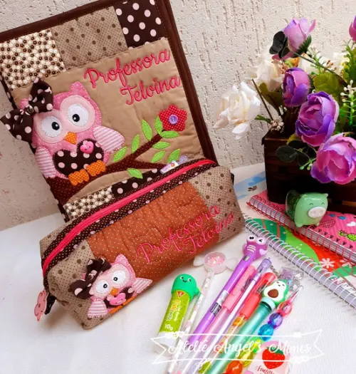Capa de caderno coruja +estojo