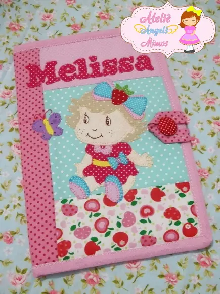 Capa de Carteirinha de vacina Moranguinh